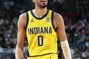 九游网址 -转折点印第安纳步行者队长鼓劲，NBA季后赛清晨攻防权衡，压力陡增，年轻球员得到机会的简单介绍