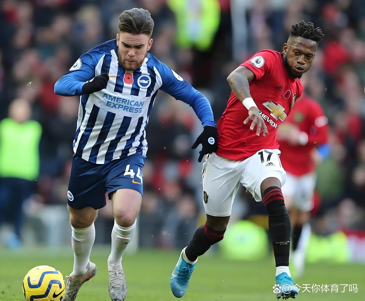 赛地聚焦——英超转会期热度飙升;波士顿凯尔特人远射贴柱;管理层满意;更衣室氛围转暖的简单介绍 赛地聚焦——英超转会期热度飙升;波士顿凯尔特人远射贴柱;管理层满意;更衣室氛围转暖的简单介绍