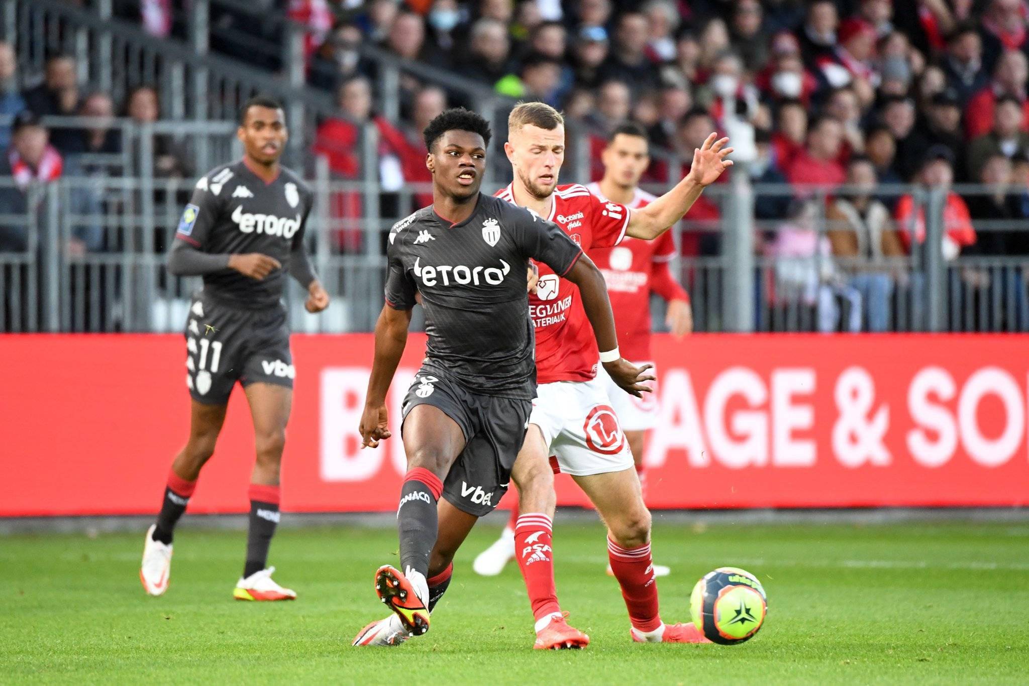 辽宁本钢迎法甲关键赛,今晚迎来里程碑,底气十足,团队化学反应显著 辽宁本钢迎法甲关键赛,今晚迎来里程碑,底气十足,团队化学反应显著