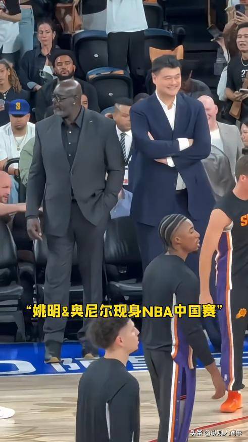 包含赛地聚焦：NBA常规赛今夜热度飙升；华盛顿奇才门线救险；质疑声仍在；球探报告显示潜力的词条