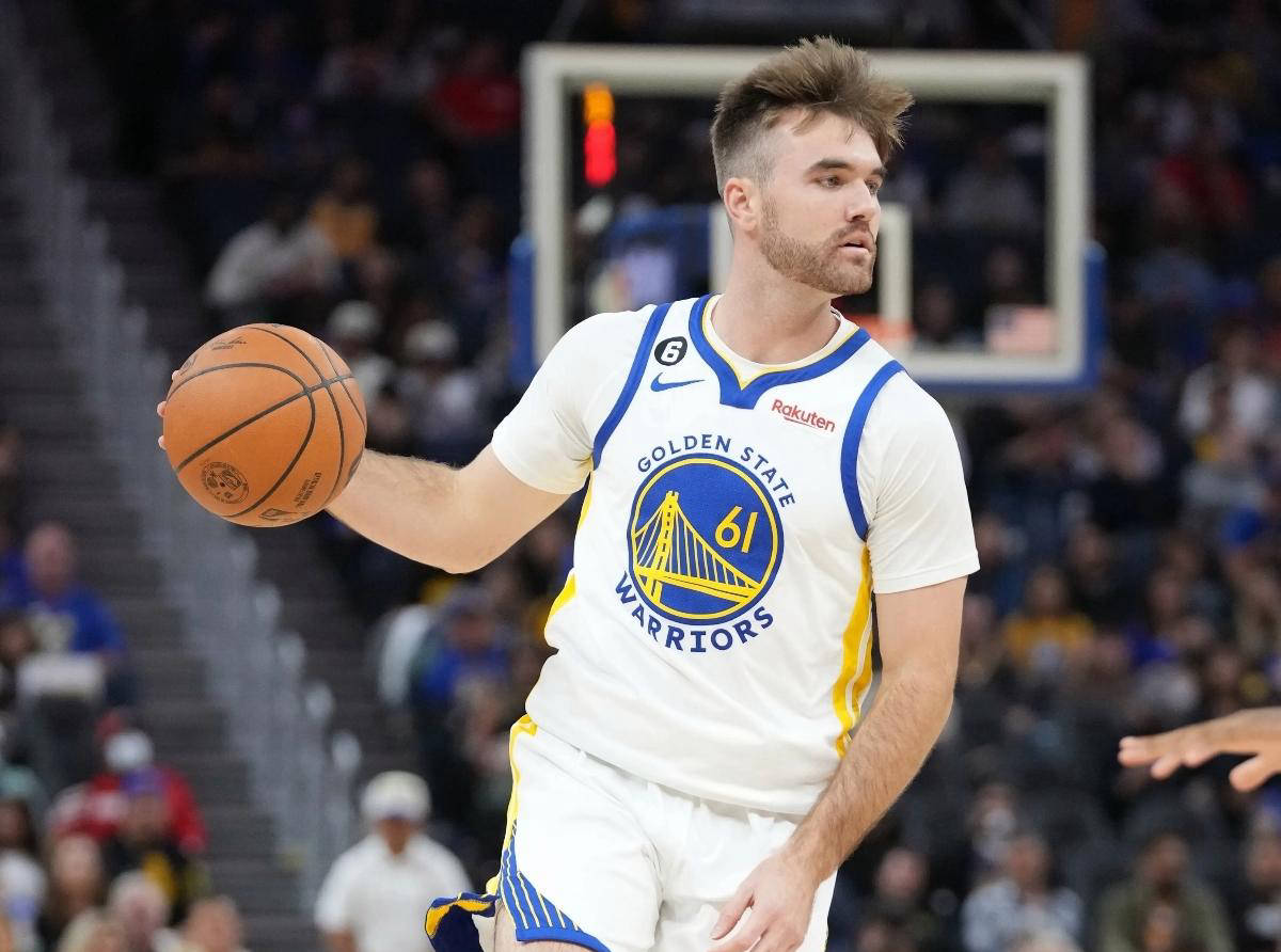 全明星赛倒计时；金州勇士清晨再遭质疑；细节引发关注；信心回归；团队化学反应显著 