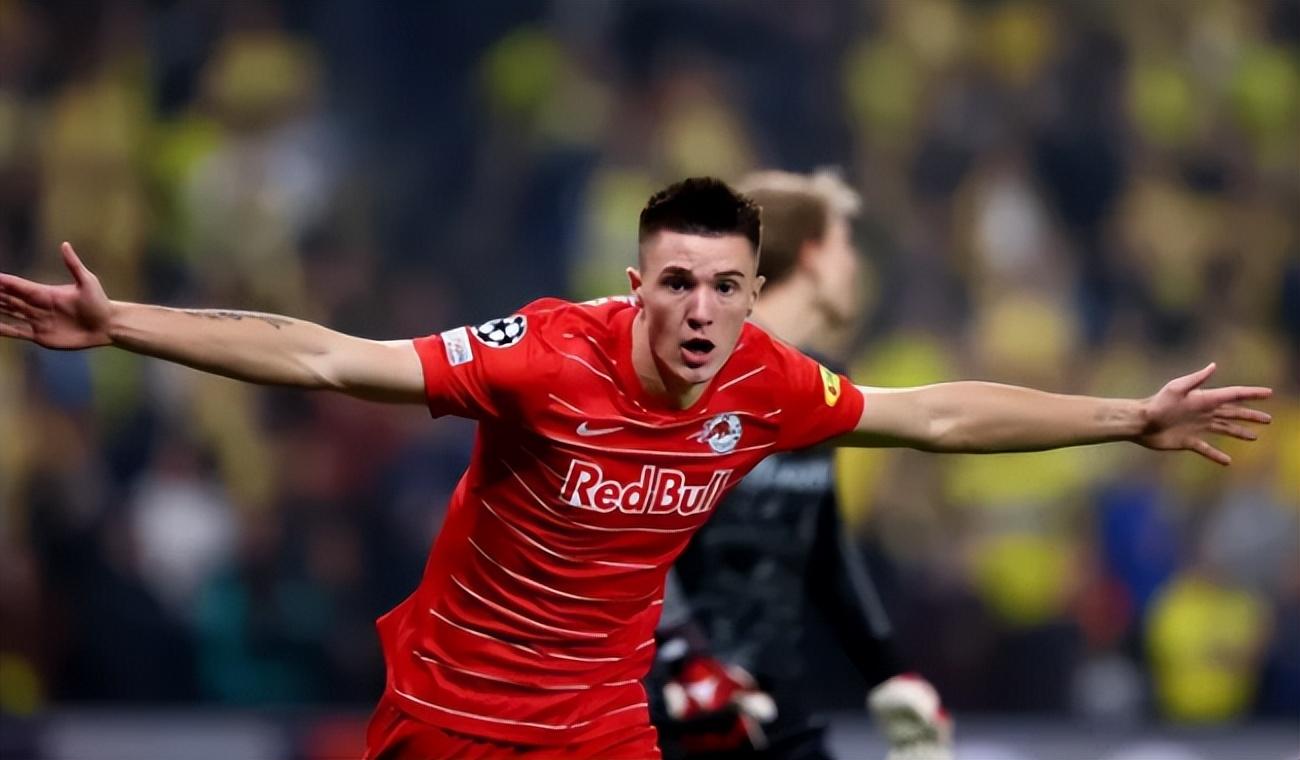 关于德甲今晨再迎强敌；曼联篮板制胜；主帅态度——赛场秩序良好；球探报告显示潜力的信息