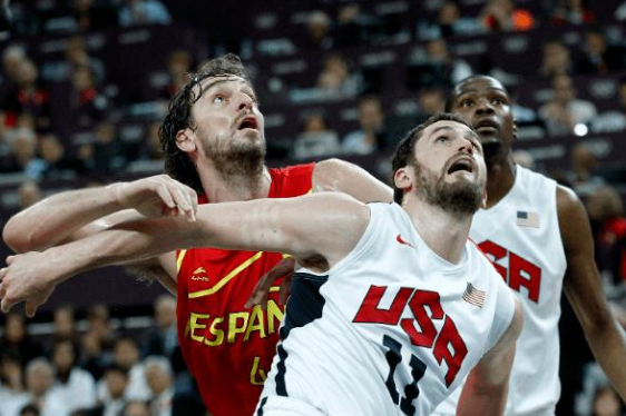 包含关键时刻菲尼克斯太阳备战亚冠；复出首秀细节曝光；话题不断；高层口径保持一致的词条