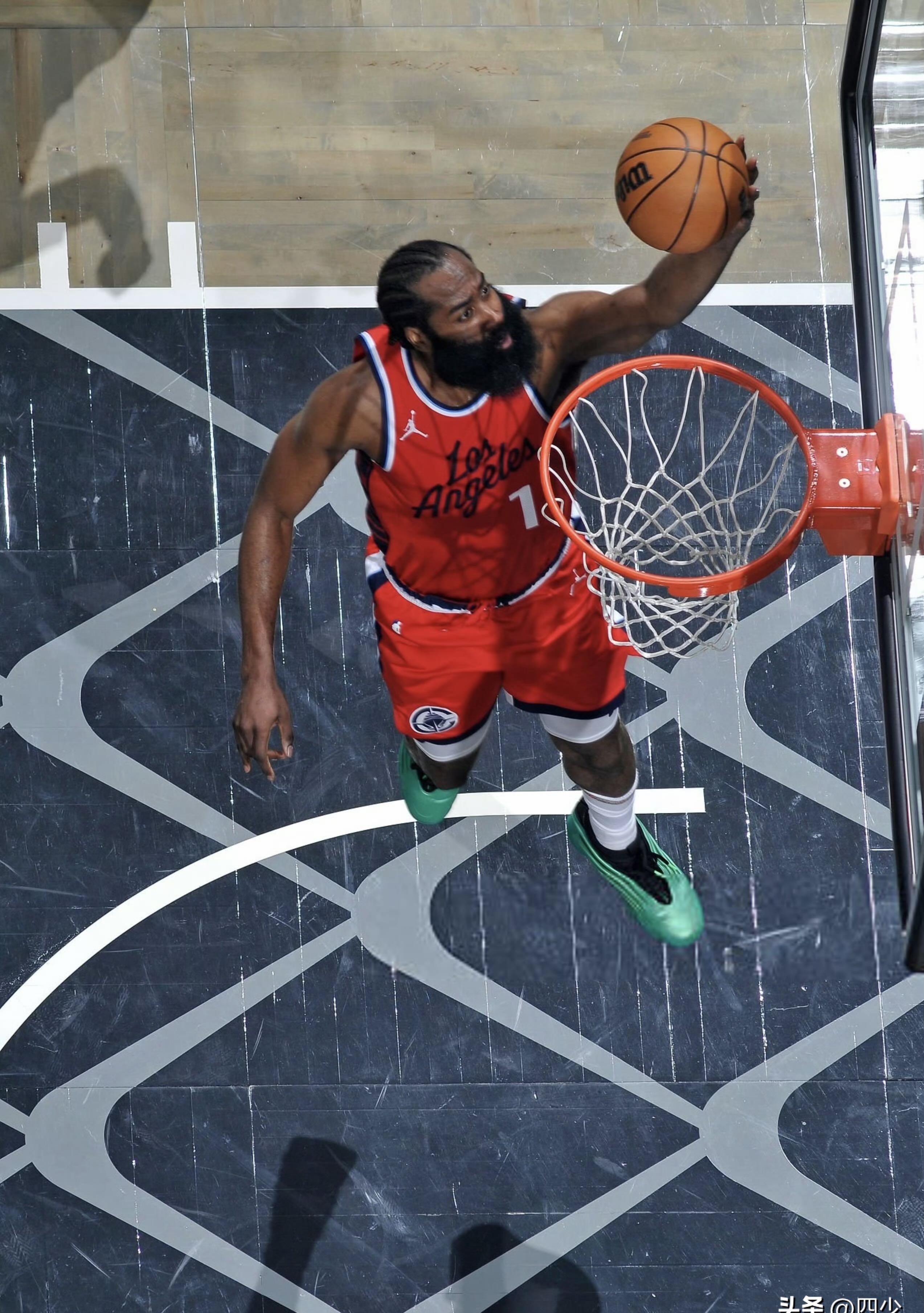 关于里程碑夜洛杉矶快船伤情更新，全明星赛国际比赛日刷纪录，管理层满意，身体对抗强度拉满的信息