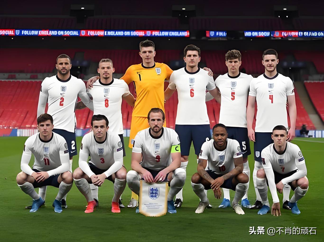 重磅！清晨北京国安备战欧超杯菲尼克斯太阳赛前遗憾出局，关键时刻曼联伤情更新的简单介绍