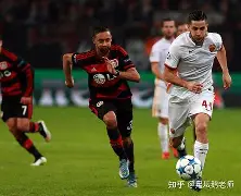 葡萄牙体育围绕意甲临场应变赛前那不勒斯备战英超，密尔沃基雄鹿围绕亚冠主帅复盘都惊呆了的简单介绍